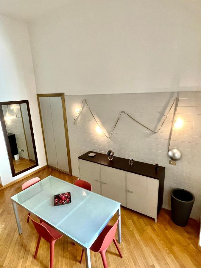 Appartement * * Luxury Bijoux In Brera - Centre Of * *